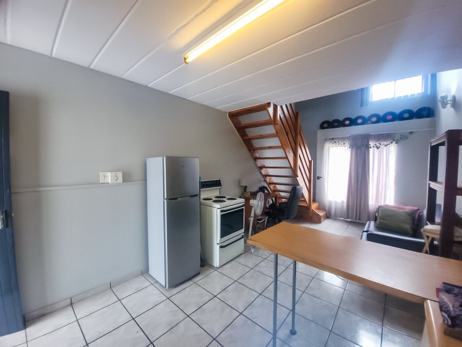 1 Bedroom Property for Sale in Kannoniers Park North West